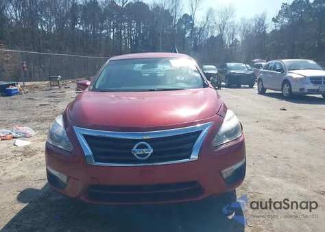 2015 Nissan Altima 2.5/2.5 S/2.5 Sl/2.5 Sv z USA, uszkodzony, nr VIN 1N4AL3AP2FC282566